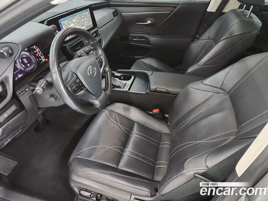 Lexus ES 2023 2.5 Вариатор в Москве № 214809, фото 10