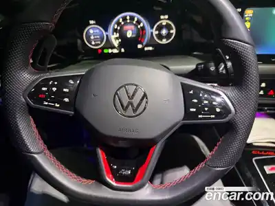 Volkswagen Golf 2023 2.0 Автомат в Москве № 214881, миниатюра 9