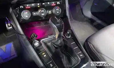 Volkswagen Jetta 2023 1.5 Автомат в Москве № 215021, миниатюра 9