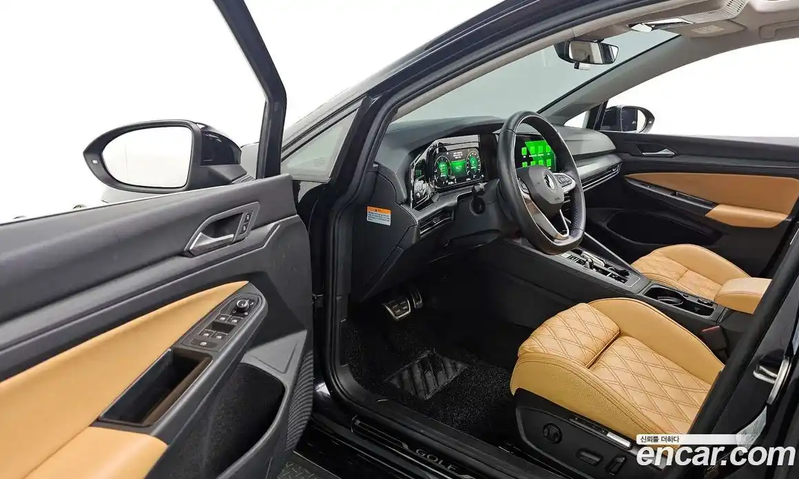 Volkswagen Golf 2022 2.0 Автомат в Москве № 215245, фото 11