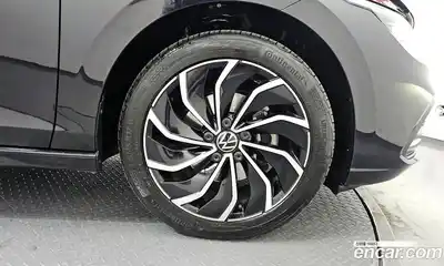 Volkswagen Golf 2022 2.0 Автомат в Москве № 215245, миниатюра 5