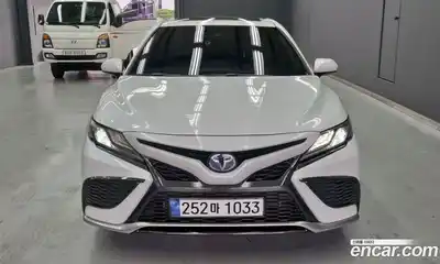 Toyota Camry 2024 2.5 Автомат в Москве № 215605, миниатюра 3