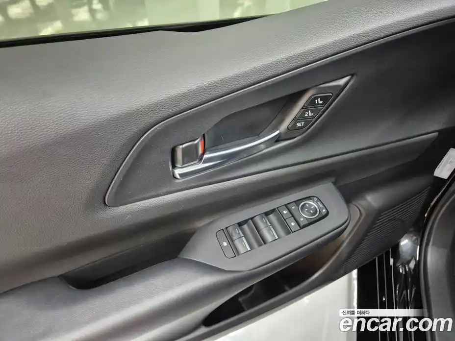 Toyota Prius 2024 2.0 Вариатор в Москве № 215614, фото 13