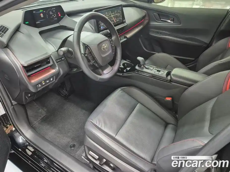 Toyota Prius 2024 2.0 Вариатор в Москве № 215614, фото 14