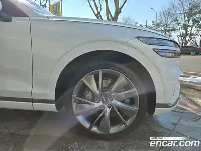 Genesis GV70 2025 2.5 Автомат в Москве № 21902, миниатюра 5