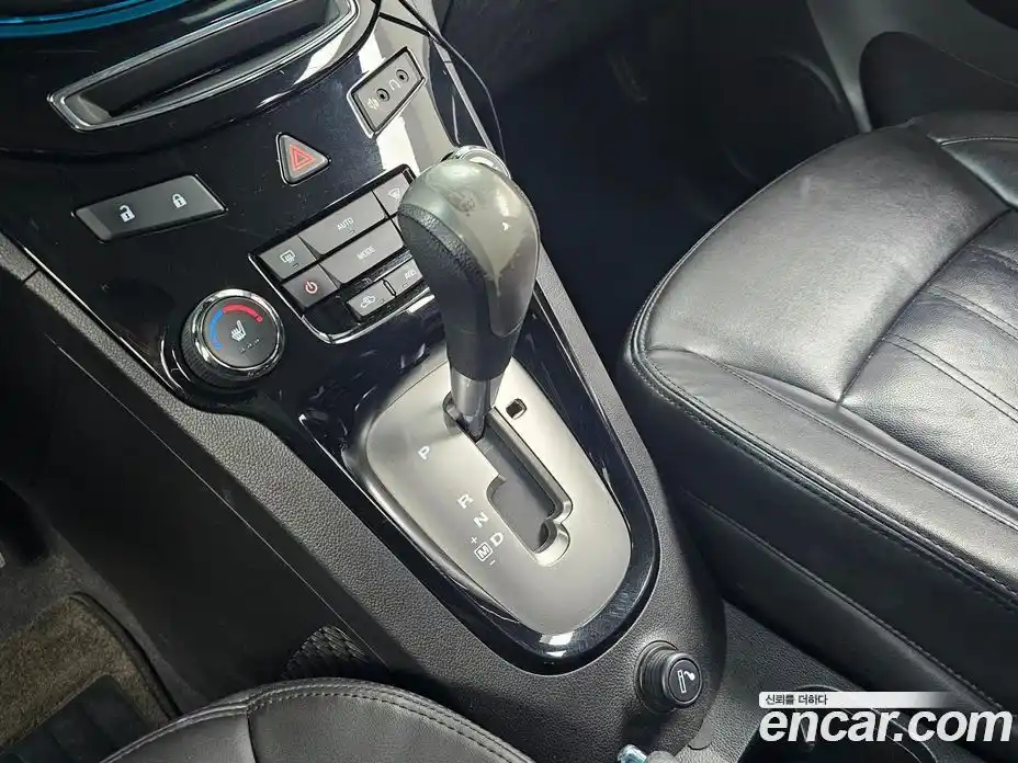 Chevrolet Orlando 2012 2.0 Автомат в Москве № 219760, фото 9