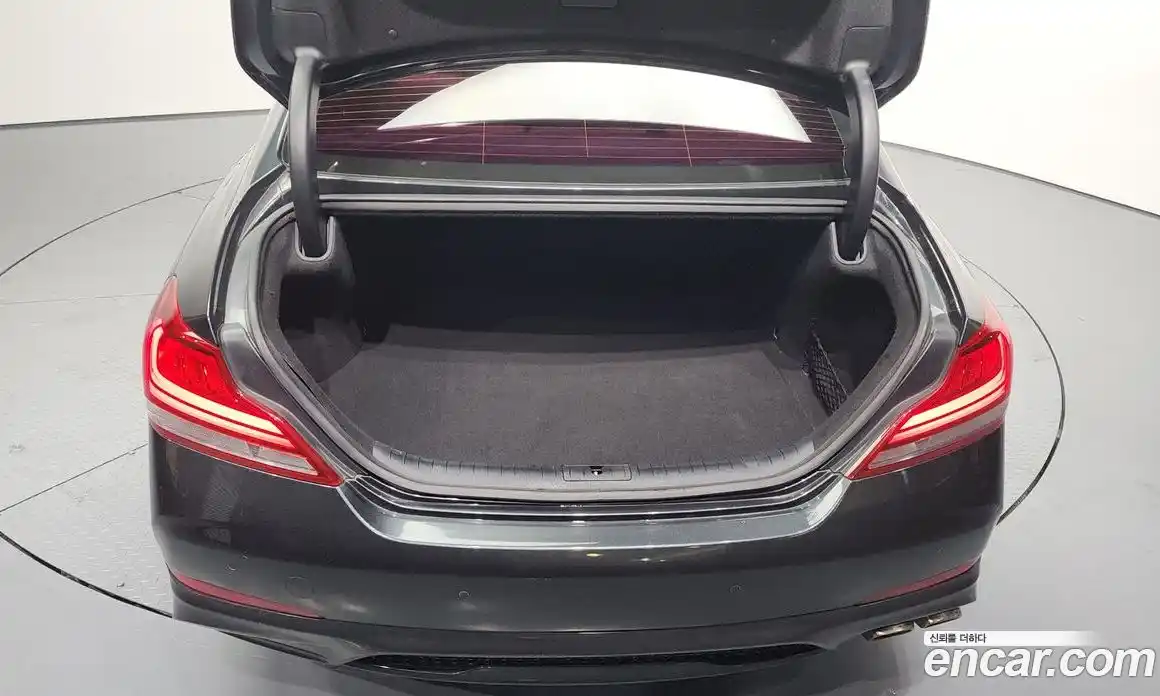 Genesis G70 2018 2.0 Автомат в Москве № 22198, фото 8