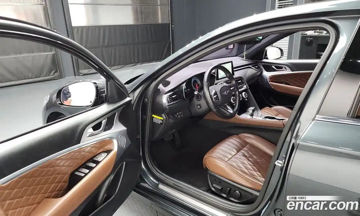 Genesis G70 2018 2.0 Автомат в Москве № 22198, фото 10