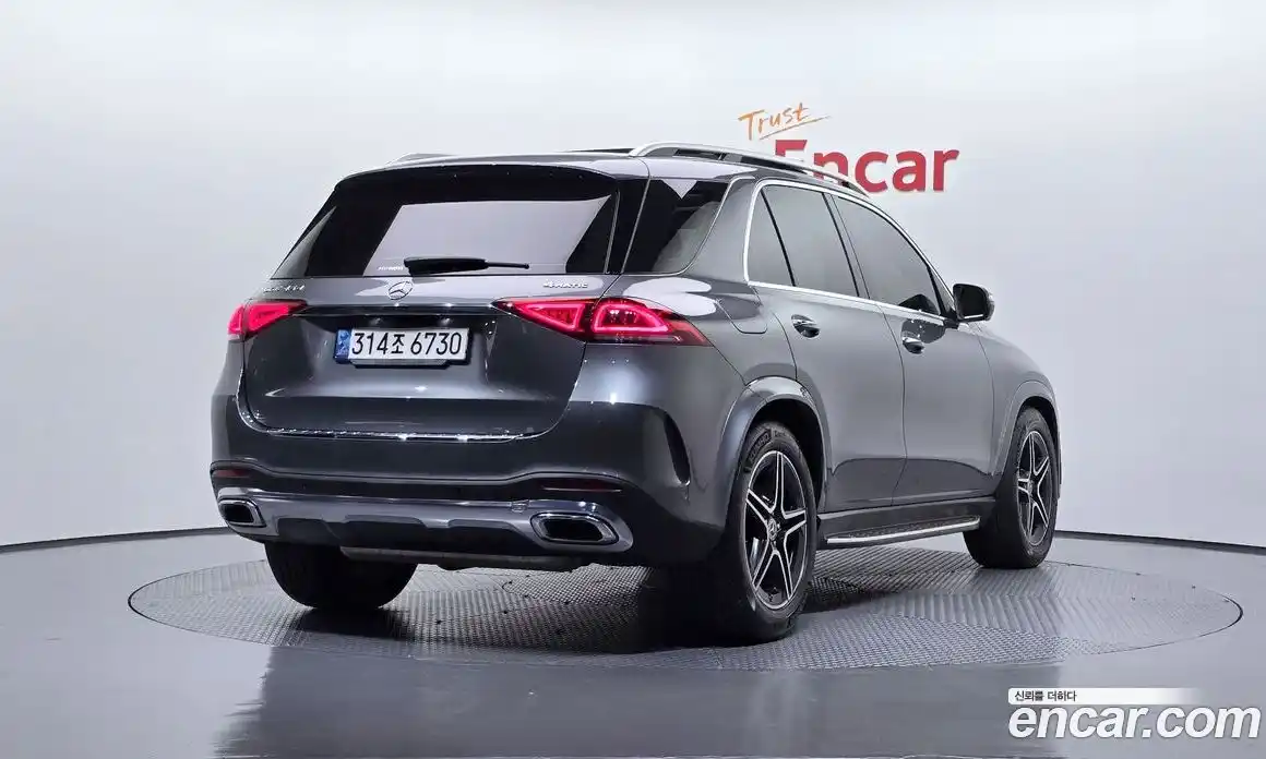 Mercedes-Benz GLE-Class 2021 3.0 Автомат в Москве № 222948, фото 9