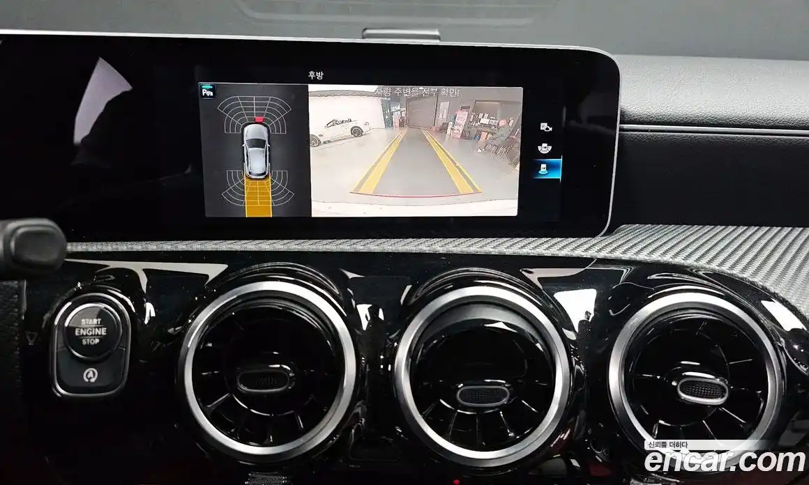 Mercedes-Benz A-Class 2019 2.0 Автомат в Москве № 224149, фото 17