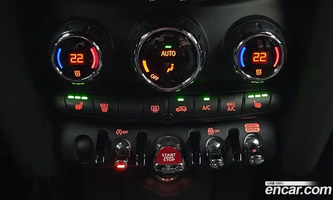 Mini Cooper 2019 2.0 Автомат в Москве № 225917, фото 15