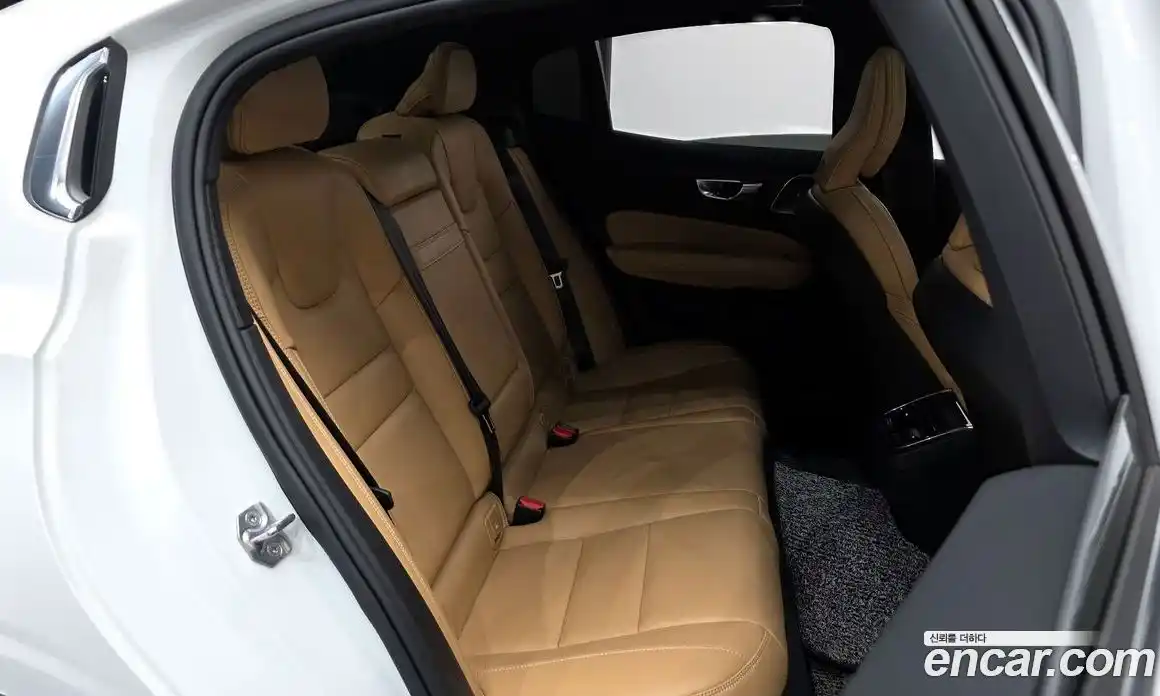 Volvo S60 2022 2.0 Автомат в Москве № 230481, фото 12