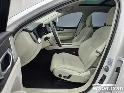 Volvo XC60 2026 2.0 Автомат в Москве № 230687, миниатюра 11