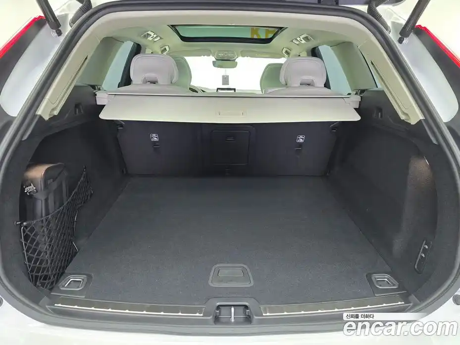 Volvo XC60 2026 2.0 Автомат в Москве № 230687, фото 20