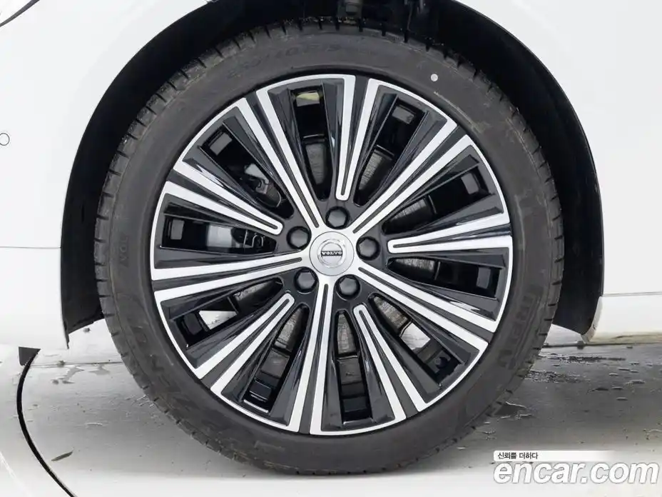 Volvo S90 2024 2.0 Автомат в Москве № 230816, фото 5