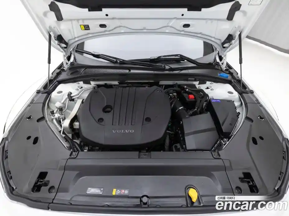 Volvo S90 2024 2.0 Автомат в Москве № 230816, фото 6