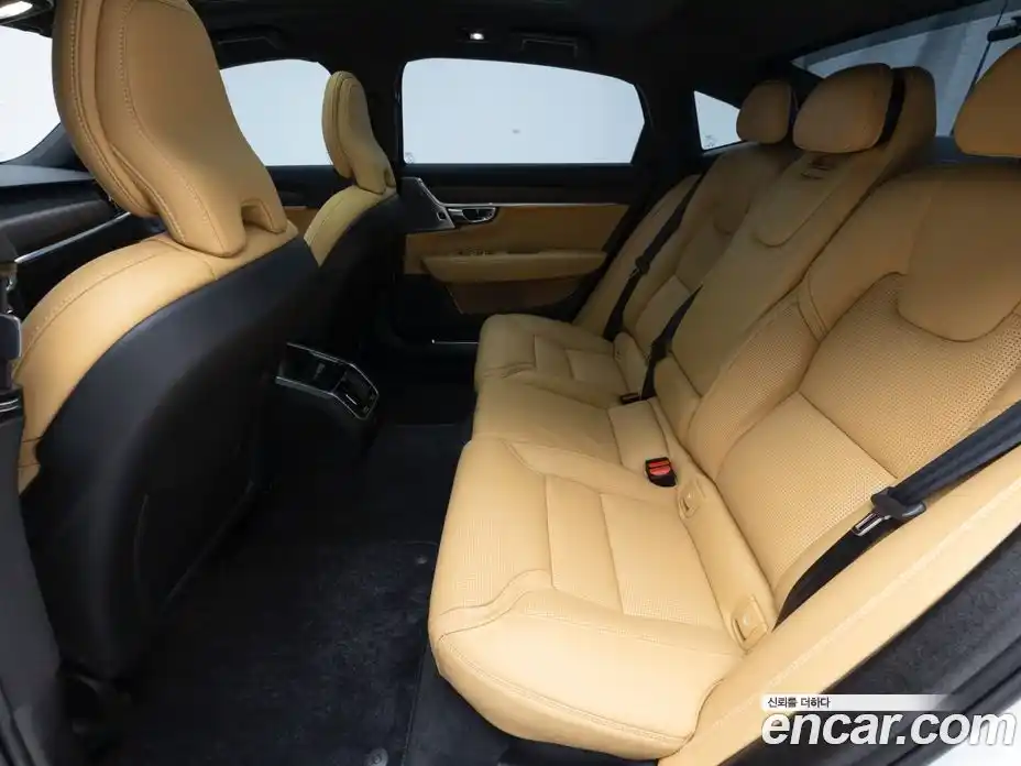 Volvo S90 2024 2.0 Автомат в Москве № 230816, фото 10