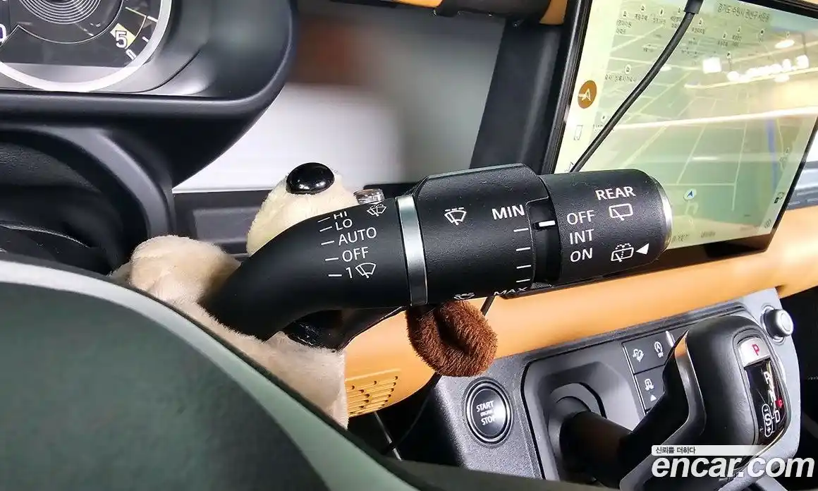 Land Rover Defender 2023 3.0 Автомат в Москве № 231194, фото 1