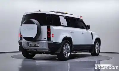 Land Rover Defender 2023 3.0 Автомат в Москве № 231194, миниатюра 11