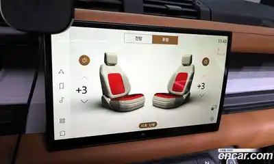 Land Rover Defender 2023 3.0 Автомат в Москве № 231194, миниатюра 5