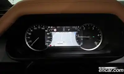 Land Rover Defender 2023 3.0 Автомат в Москве № 231194, миниатюра 7