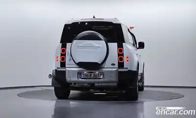 Land Rover Defender 2023 3.0 Автомат в Москве № 231194, миниатюра 8