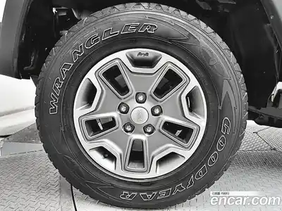 Jeep Wrangler 2017 3.6 Автомат в Москве № 232590, миниатюра 3