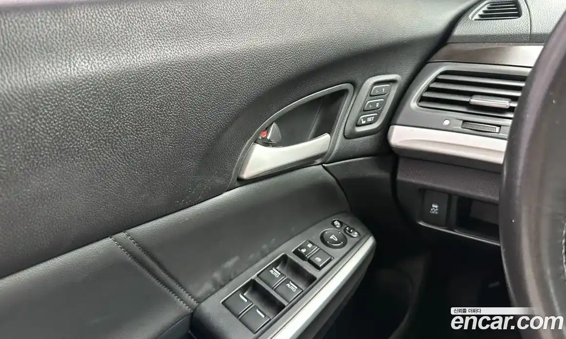 Honda Crosstour 2013 3.5 Автомат в Москве № 232945, фото 14