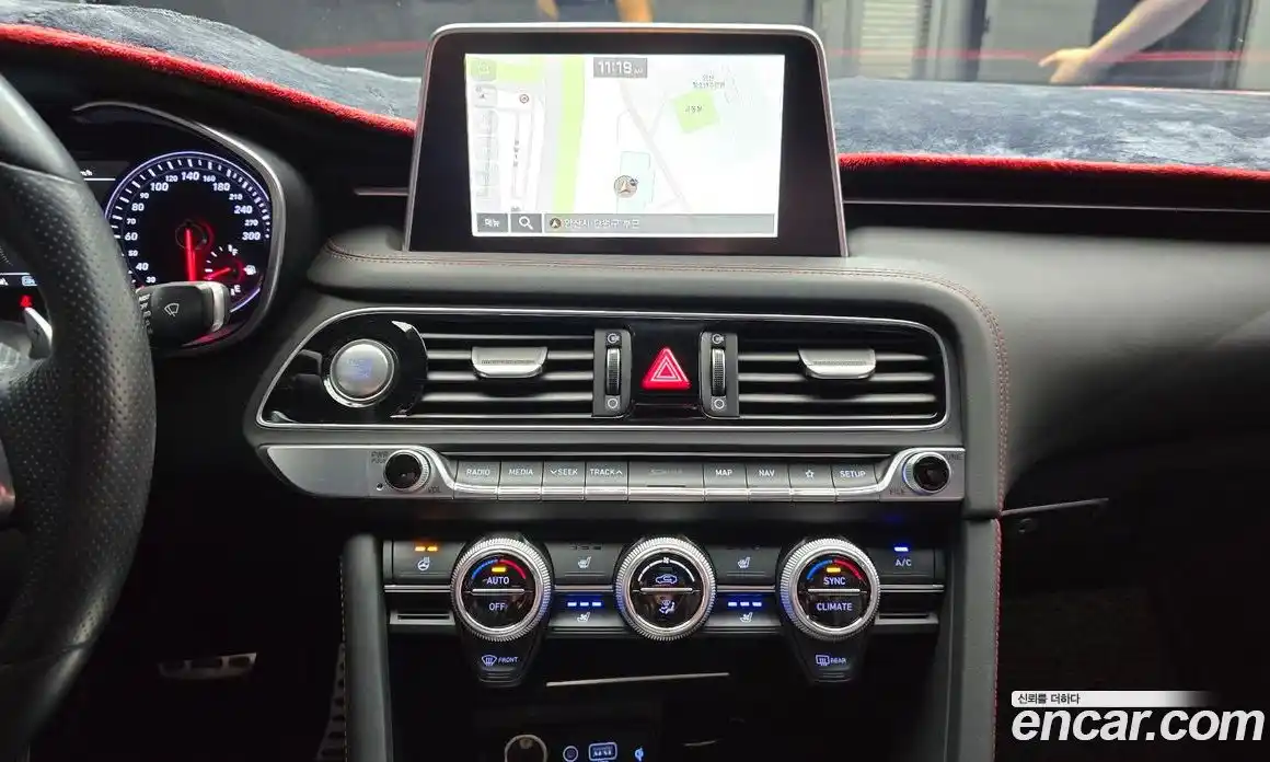 Genesis G70 2018 3.3 Автомат в Москве № 24002, фото 4