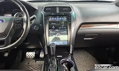 Ford Explorer 2016 3.5 Автомат в Москве № 255563, миниатюра 5