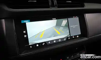 Jaguar XF 2018 2.0 Автомат в Москве № 256079, миниатюра 7