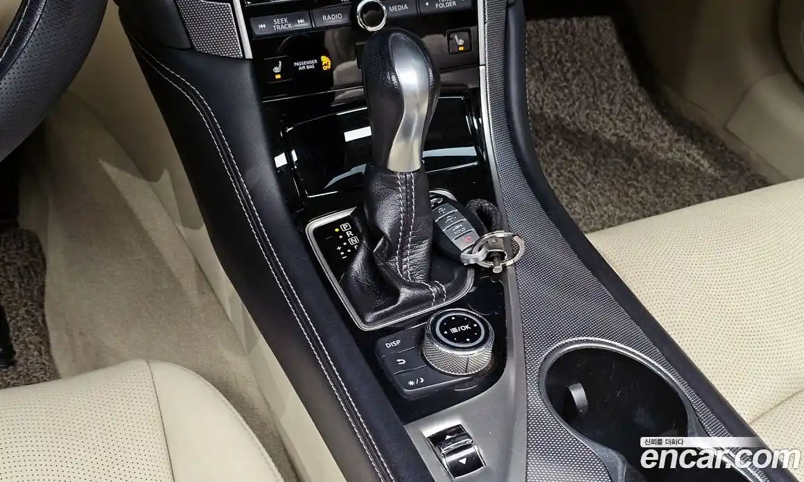 Infiniti Q50 2016 2.1 Автомат в Москве № 256150, фото 9