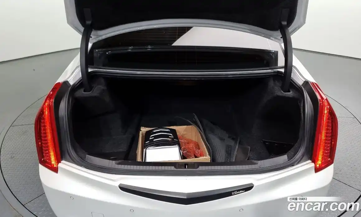 Cadillac ATS 2015 2.0 Автомат в Москве № 256472, фото 6