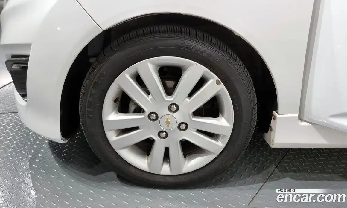 Chevrolet Spark 2015 1.0 Автомат в Москве № 26845, фото 5