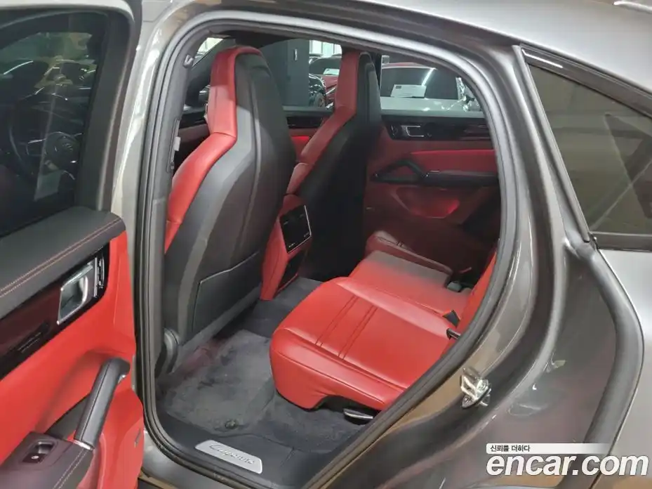 Porsche Cayenne 2021 3.0 Автомат в Москве № 270912, фото 12