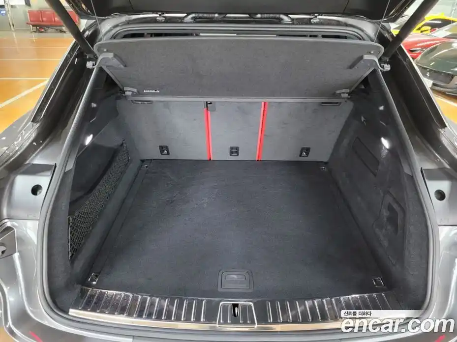 Porsche Cayenne 2021 3.0 Автомат в Москве № 270912, фото 18