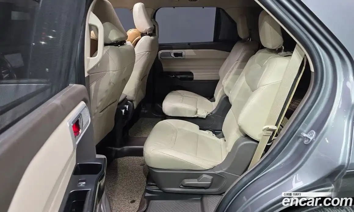 Ford Explorer 2021 3.0 Автомат в Москве № 273438, фото 16