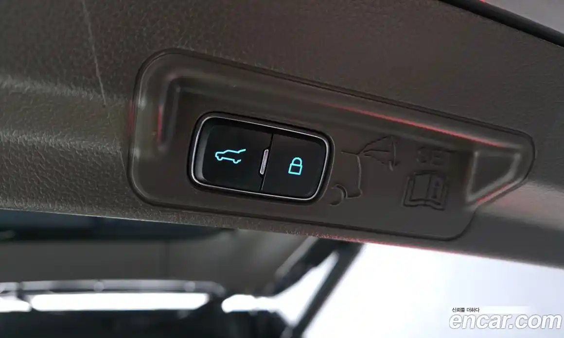 Ford Explorer 2021 3.0 Автомат в Москве № 273438, фото 18