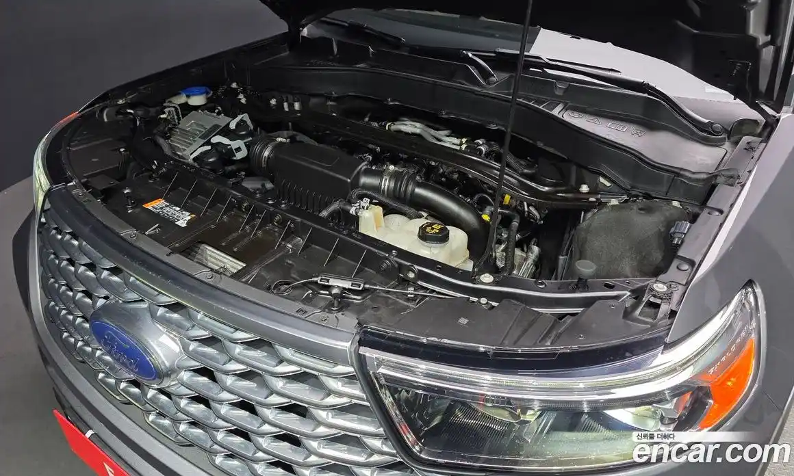 Ford Explorer 2021 3.0 Автомат в Москве № 273438, фото 9