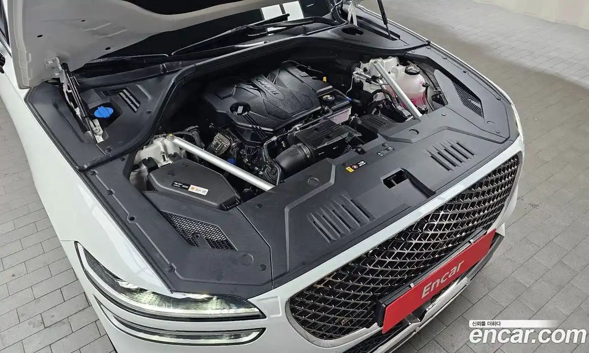 Genesis GV70 2023 2.5 Автомат в Москве № 27547, фото 6