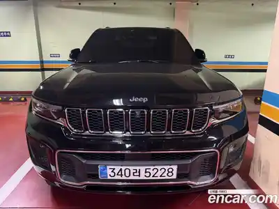 Jeep Cherokee 2023 3.6 Автомат в Москве № 278416, миниатюра 3
