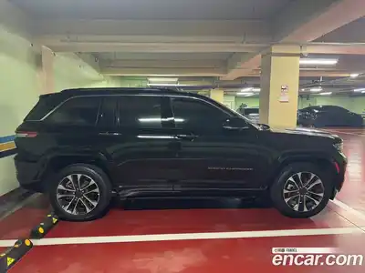 Jeep Cherokee 2023 3.6 Автомат в Москве № 278416, миниатюра 4