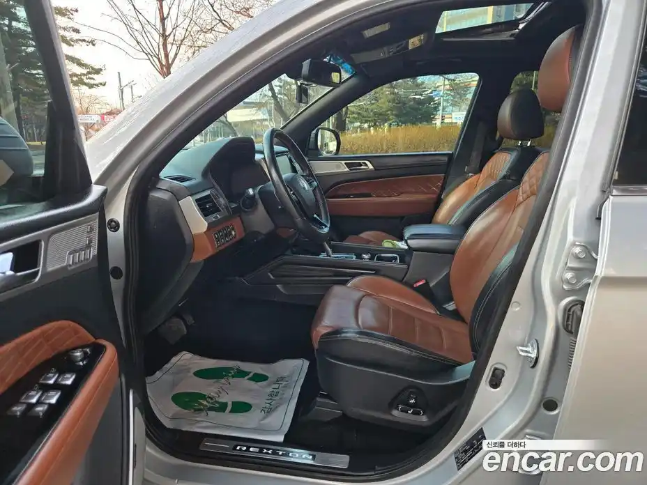 SsangYong Rexton 2018 2.2 Автомат в Москве № 28881, фото 13