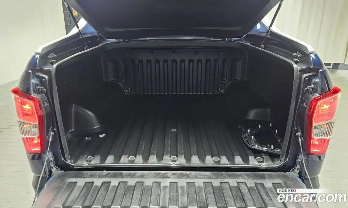 SsangYong Rexton 2018 2.2 Автомат в Москве № 291355, фото 5