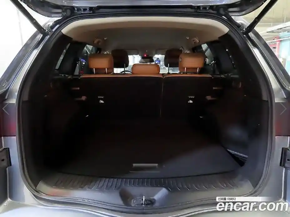 Renault QM6 2023 2.0 Автомат в Москве № 301399, фото 17