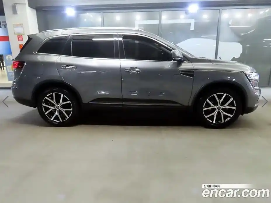 Renault QM6 2023 2.0 Автомат в Москве № 301399, фото 3