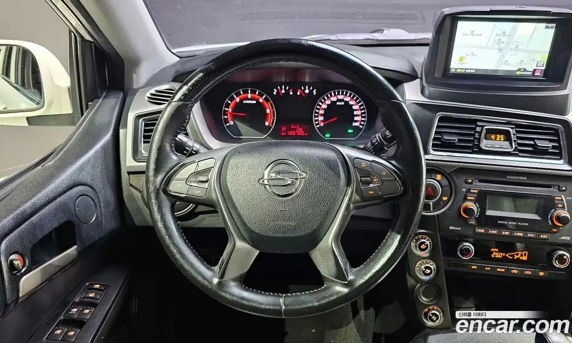 SsangYong Korando 2017 2.2 Автомат в Москве № 30802, фото 13