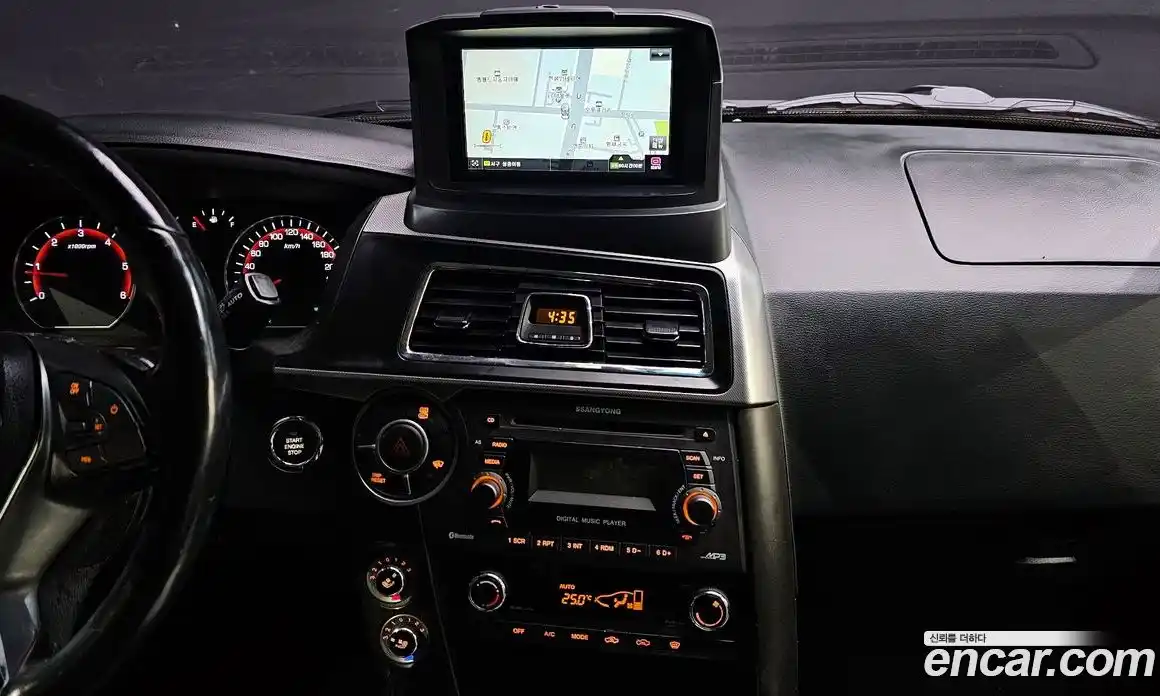 SsangYong Korando 2017 2.2 Автомат в Москве № 30802, фото 15