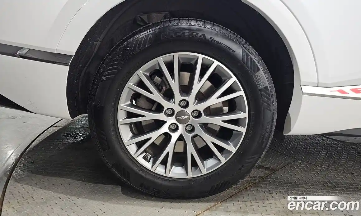 Genesis GV80 2022 3.0 Автомат в Москве № 309154, фото 16