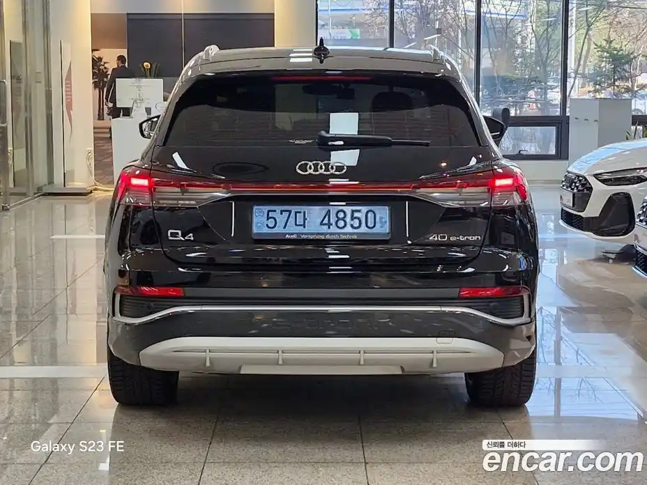 Audi Q4 e-tron 2022 Автомат в Москве № 312453, фото 4